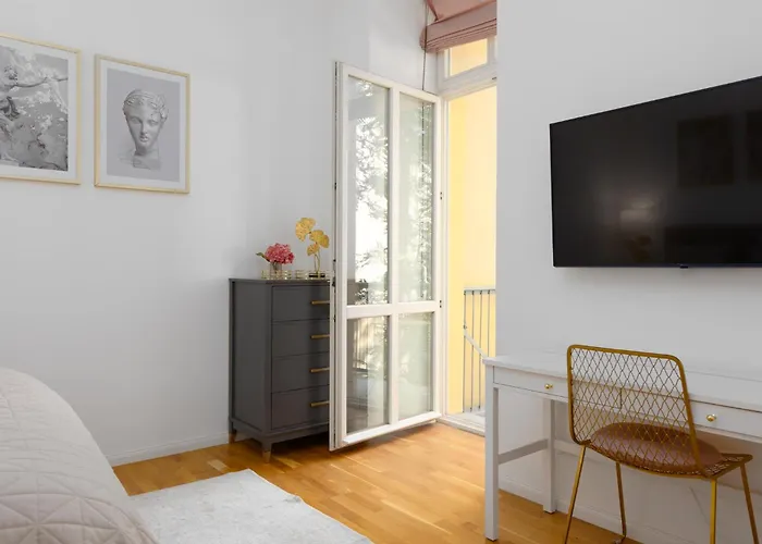 Quiet And Stylish Near Wenceslas Square * Praga