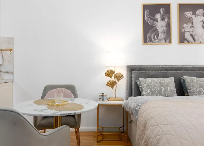 Apartament Quiet And Stylish Near Wenceslas Square